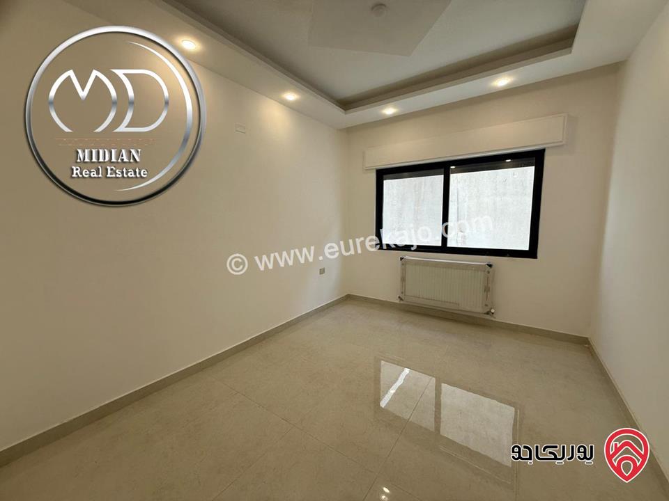 شقة دوبلكس جديدة للبيع طابق أخير مع رووف في عمان - ضاحية الرشيد مساحة 190م مع تراسات اطلالة جميلة بسعر مميز