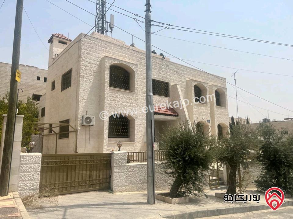 فيلا مساحة 850م على أرض 770م للبيع في عمان - عبدون 