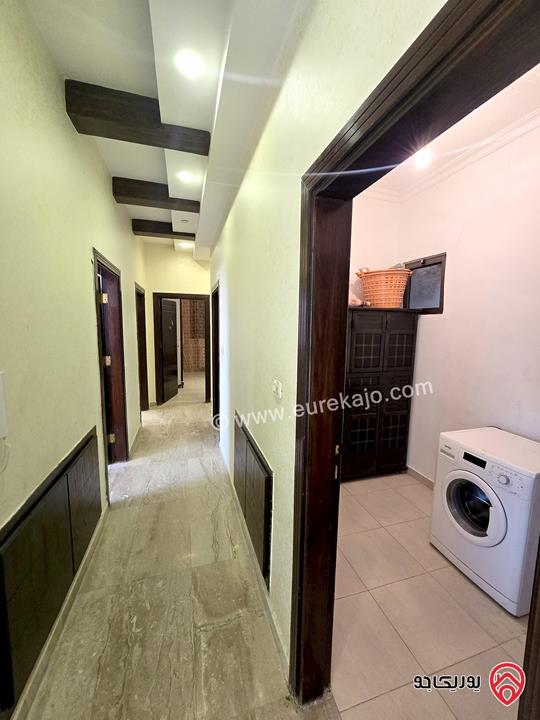 شقة مفروشة مساحة 220م طابق ثالث للإيجار في عمان - أم السماق