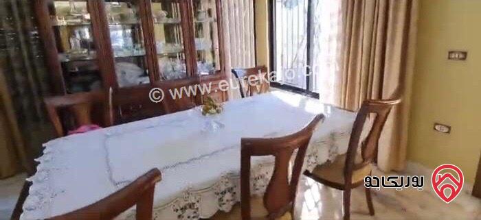 فيلا مساحة 640م على أرض 1 دونم للبيع في عمان - خلدا