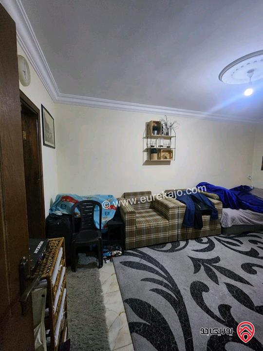 شقة تسوية مساحة 135م داخلي و 100م خارجي للبيع في اربد