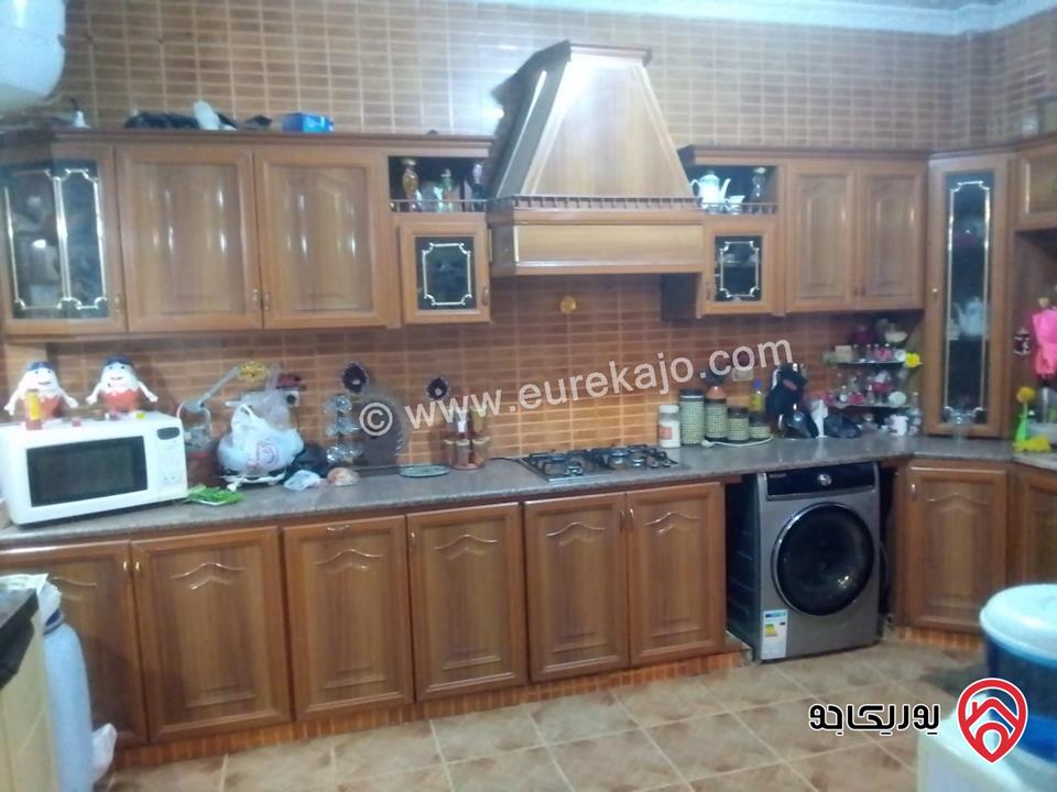 منزل 3 طوابق على أرض 533م للبيع في عمان - الجويدة         	