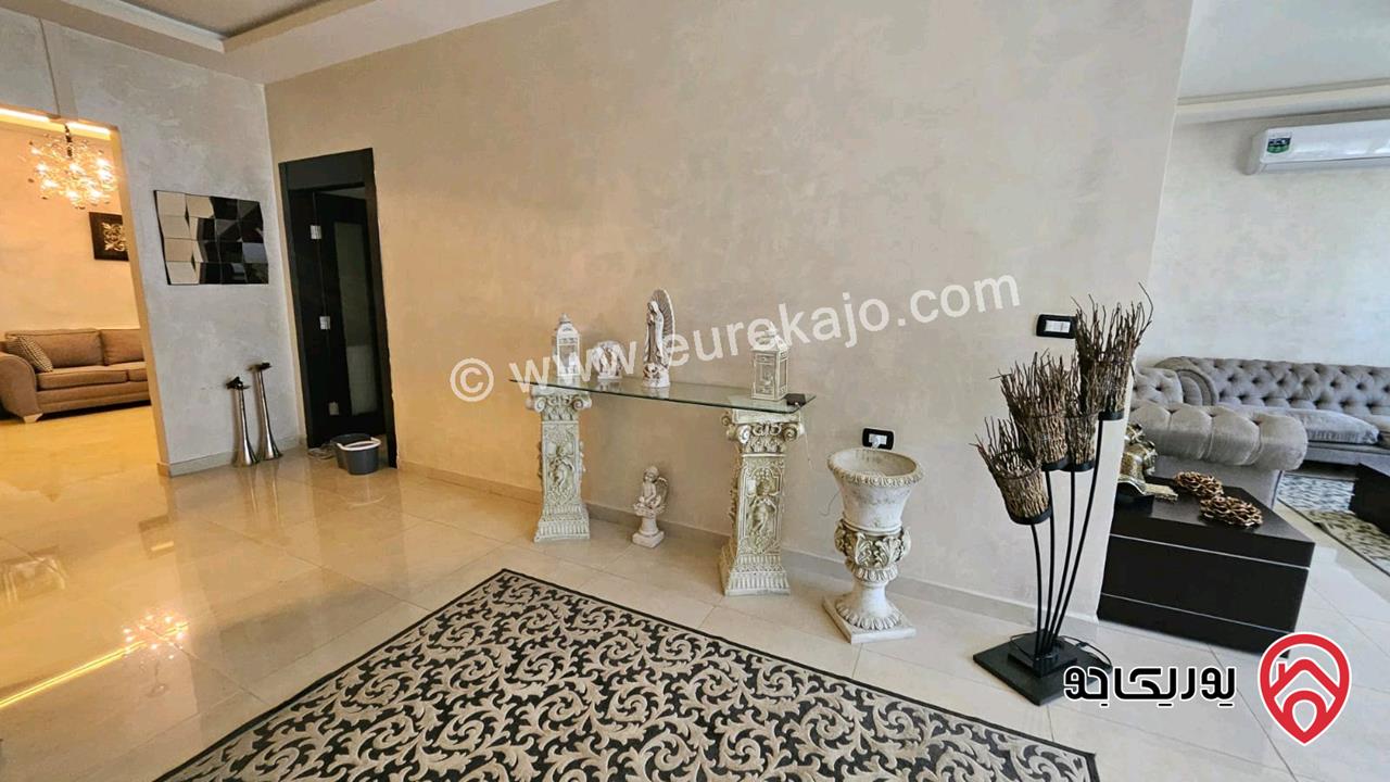 شقة طابق أول مساحة 214م للبيع في عمان - حي الصحابة رجم عميش