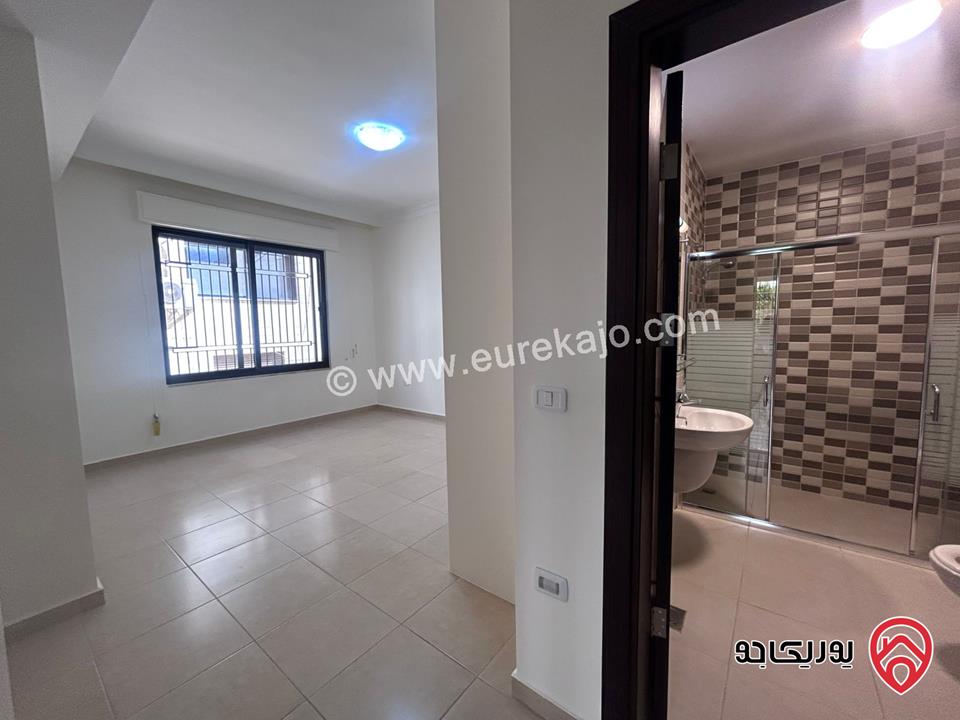 شقة ارضية فارغة مساحة 210م للايجار في عمان - عبدون