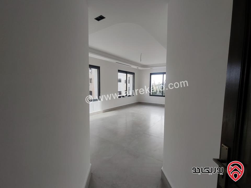 شقق مساحة 330م / 350م للبيع في عمان - الدوار الرابع  