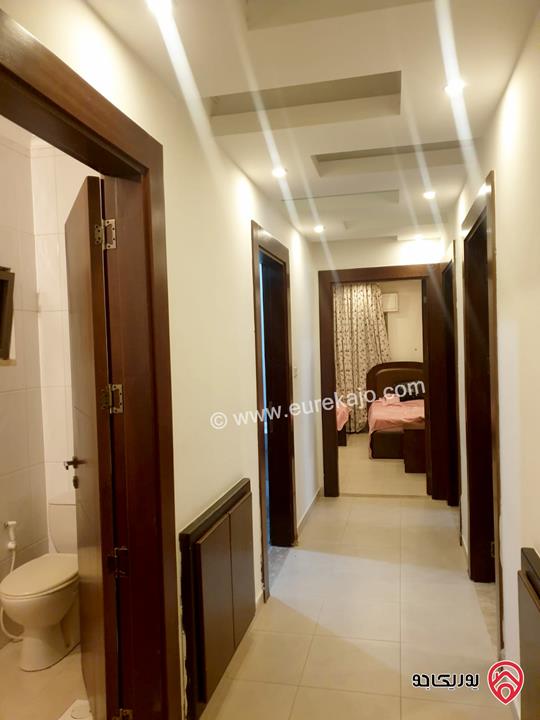 شقة طابق ثاني مساحة 200م للإيجار مفروشة في عمان - أم أذينة