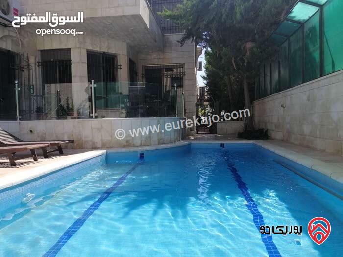 فيلا فخمة مساحة 870م على أرض 550م للايجار في عمان - الكرسي 