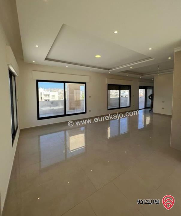 روف طابقي فاخر مساحة 429م للبيع في الفحيص – منطقة أم عليا