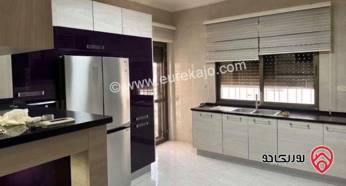 شقة سوبر ديلوكس طابق أول مساحة 191م للايجار في عمان - الرابية