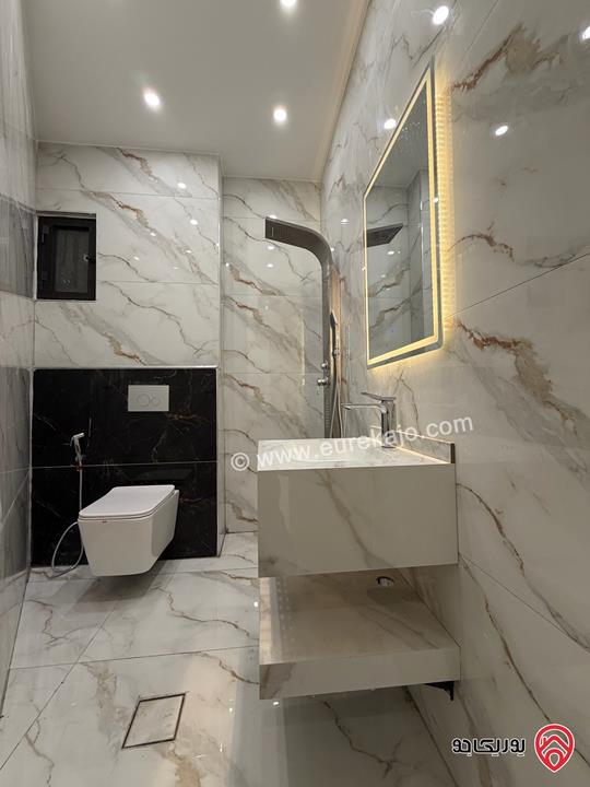 شقة طابق ارضي مساحة 170م مع ترس وكراج 100م للبيع في عمان - ضاحية الاستقلال