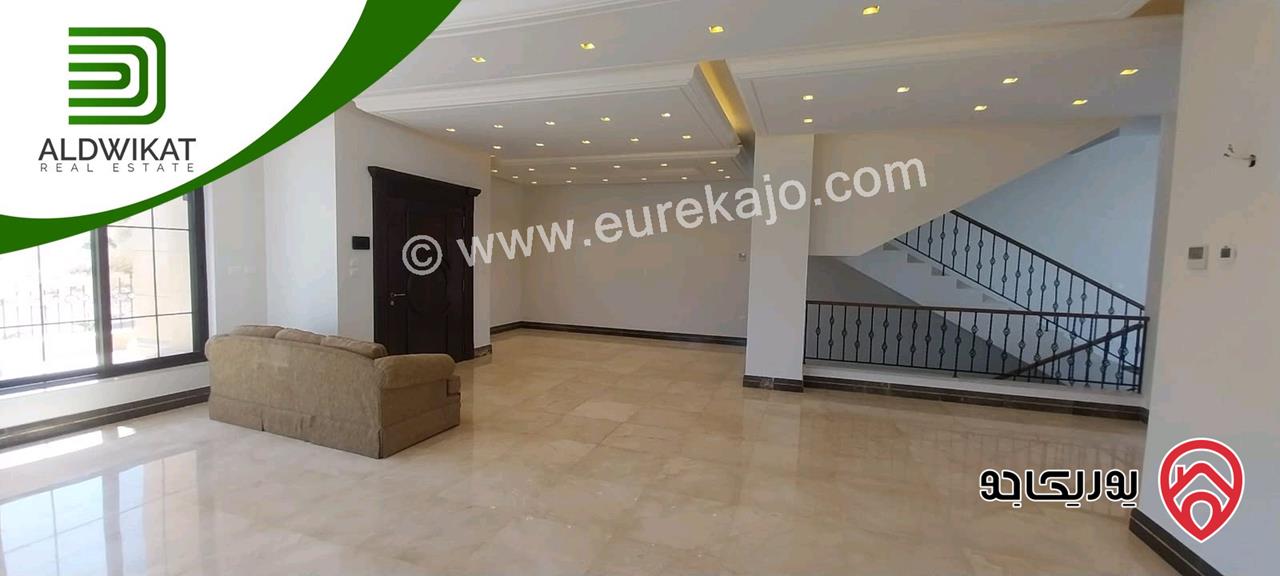 فيلا مساحة الارض 375م ومساحة البناء 590م للبيع في عمان - دابوق