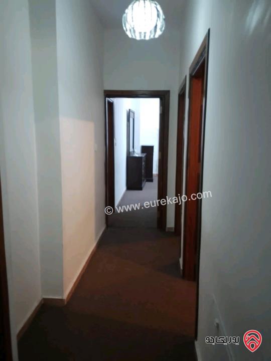 شقة ارضية مساحة 150م داخلي و 60م خارجي للبيع مفروش في عمان - صويلح