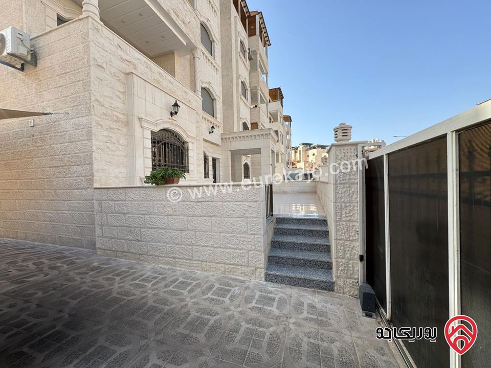 شقة أرضية مميزة مساحة 162م داخلي و 280م خارجي للبيع المنطقة الخامسة / العقبة