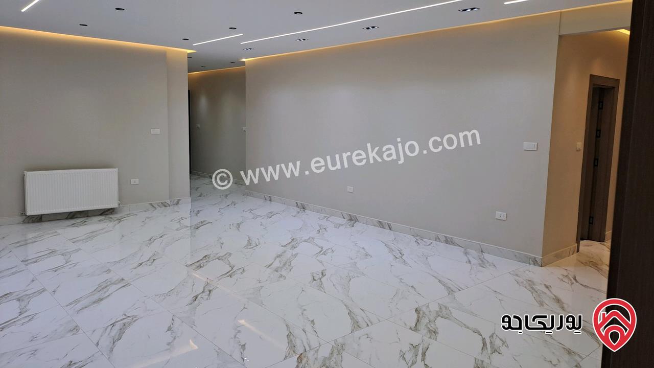 شقة طابق ثالث مساحة 150م للبيع في عمان - مرج الحمام 