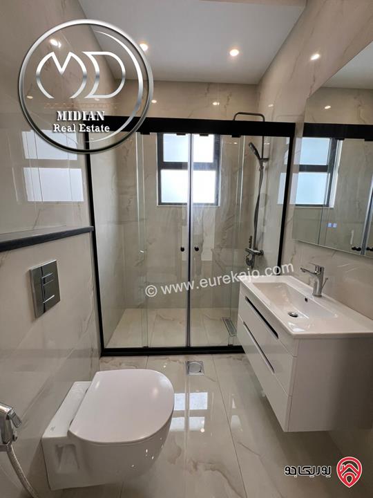 شقق فاخرة للبيع في عمان - ضاحية النخيل مساحات 225م تشطيبات وديكورات عصرية اطلالة جميلة جديدة لم تسكن