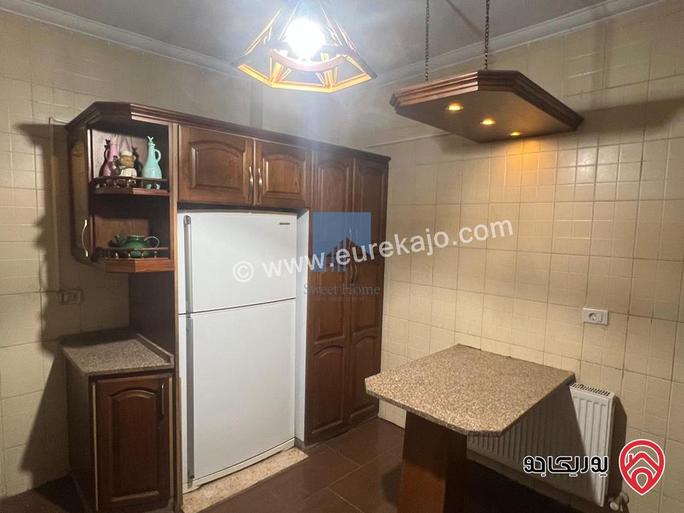 شقة فاخرة طابق اول 165م تشطيب سوبر ديلوكس للبيع في عمان - تلاع العلي