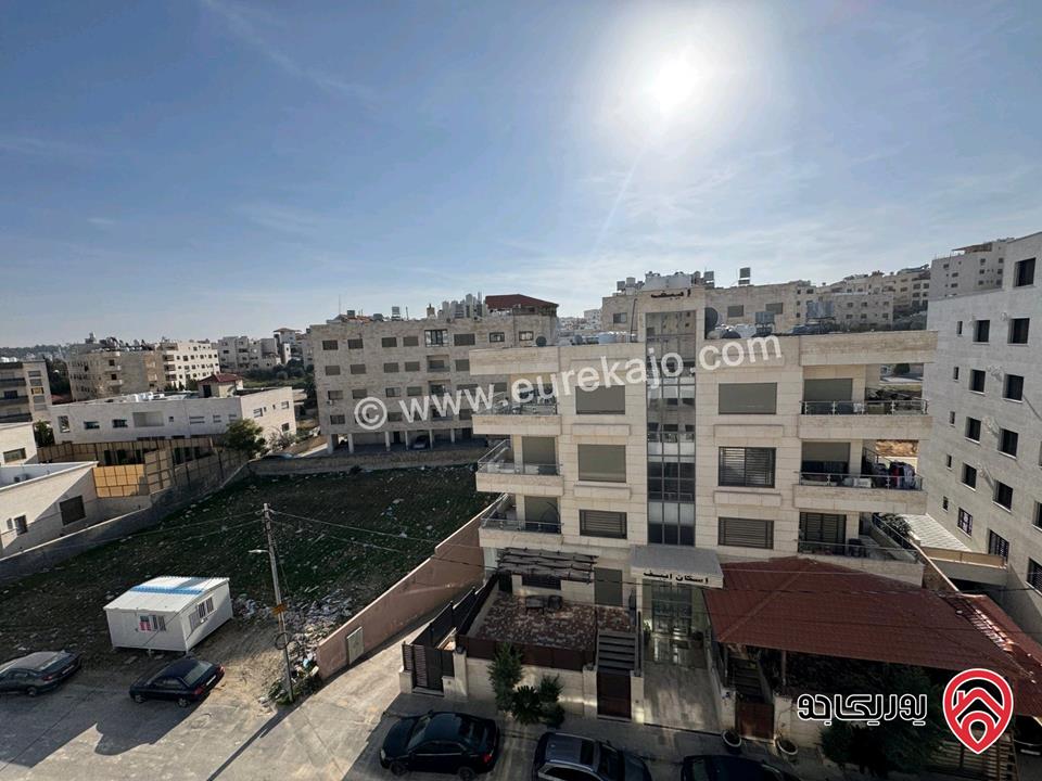 شقة طابق ثالث دوبلكس مساحة 190م للبيع في عمان - مرج الحمام طريق المطار بالقرب من كازية المناصير الظهير ومدارس العقيق من المالك مباشرة