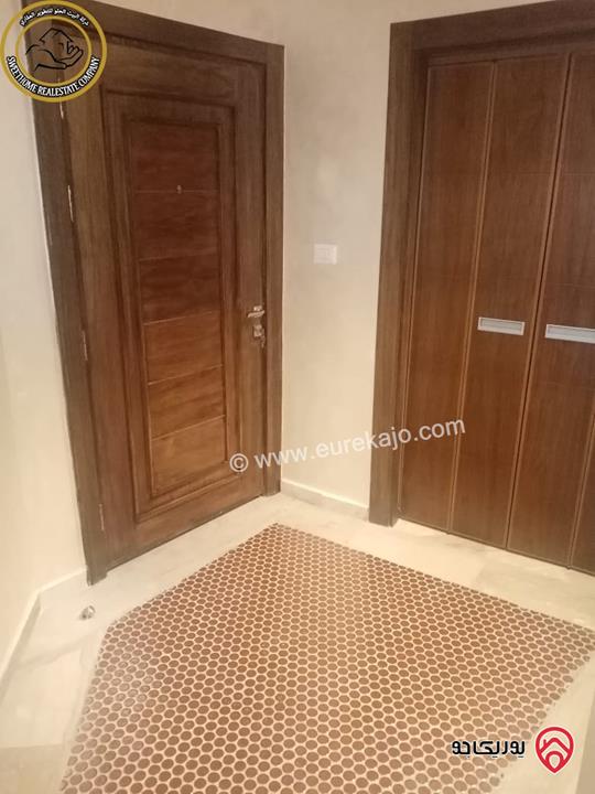 شقة طابق اول 165م تشطيب سوبر ديلوكس للبيع في عمان - خلدا