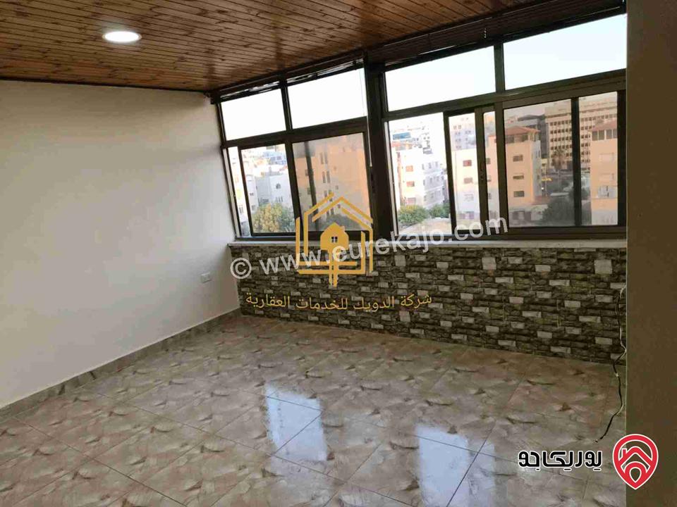 روف فارغ مساحة 100م للإيجار في عمان - الدوار السابع 