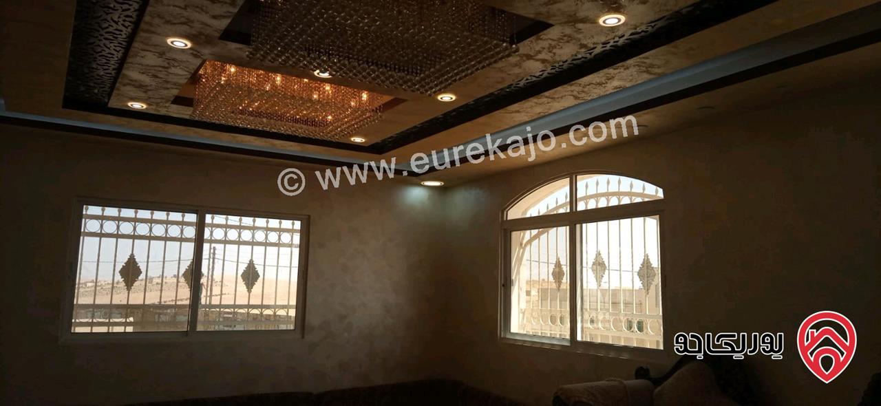 منزل مستقل مساحة 375م على أرض 675م للبيع في المفرق - حيان المشرف