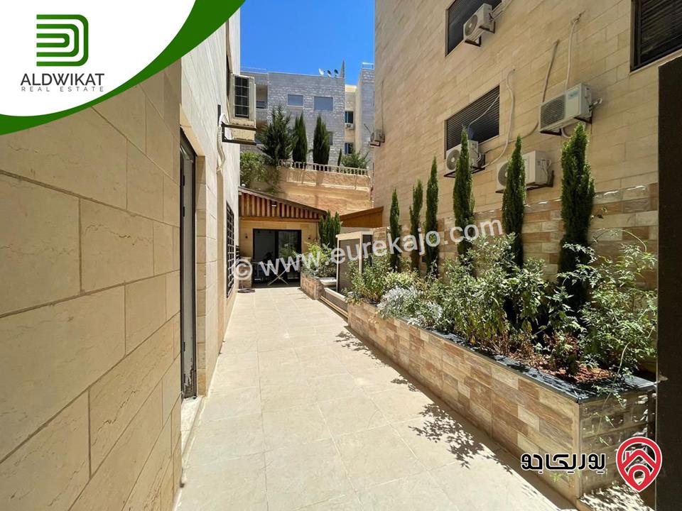 شقة ارضية دوبلكس للبيع في عمان - ام السماق مساحة 350م ومساحة الحديقة 50 و الترس 55م موقع مميز