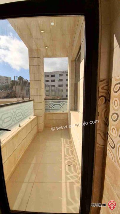 شقة لقطة طابق اول مساحة 130م للبيع في عمان - الجبيهة ام زويتينة