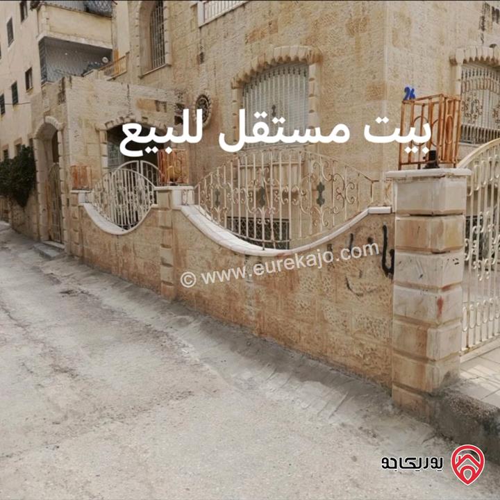 منزل مستقل مساحة 400م على أرض 411م للبيع في عمان - ماركا