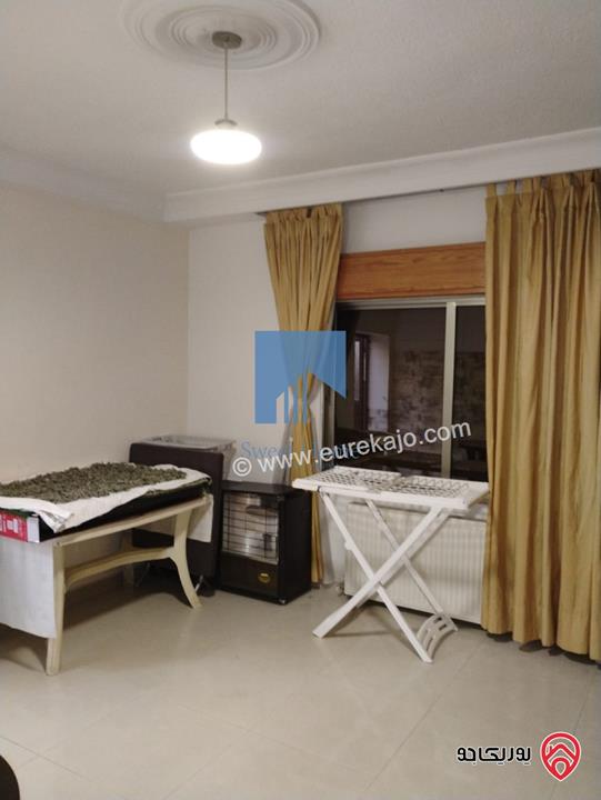 شقة أرضية طابقية مميزة للبيع في عمان - خلدا قرب الموفنبيك ومطعم ورد 207م مع حديقة وترسات 245م