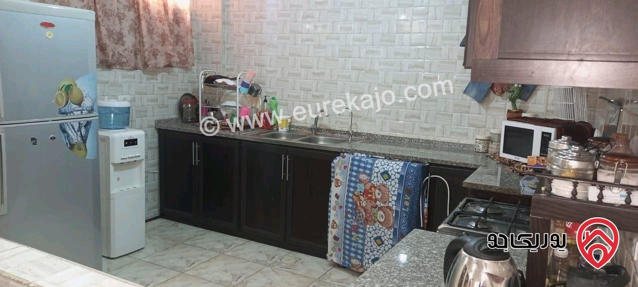 شقة ديلوكس مساحة 84م طابق أول للبيع في الزرقاء - جبل طارق 