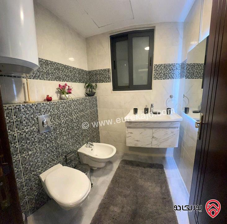 شقة مفروشة ديلكوس مساحة 106م طابق أول للإيجار في عمان - عبدون الشمالي