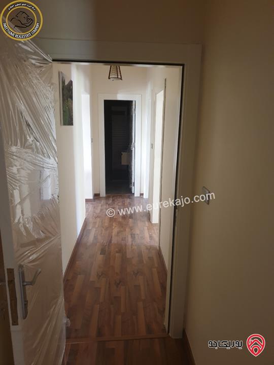 شقة مميزة للبيع في عمان - جبل عمان  - خلف فندق فيرمونت عمان طابق ثاني 200م تشطيب سوبر ديلوكس