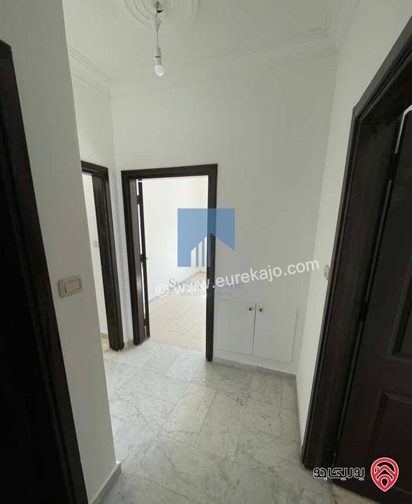 شقة مميزة للبيع في عمان - خلدا قرب المدارس المستقلة طابق ثالث 190م تشطيب سوبر ديلوكس