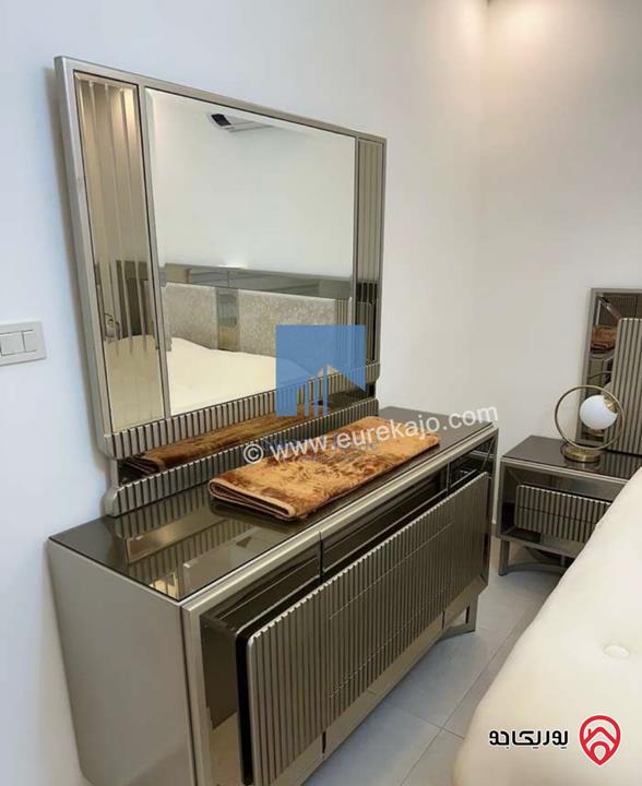 شقة مفروشة طابق ثالث 150م تشطيب سوبر ديلوكس للبيع في عمان - خلدا