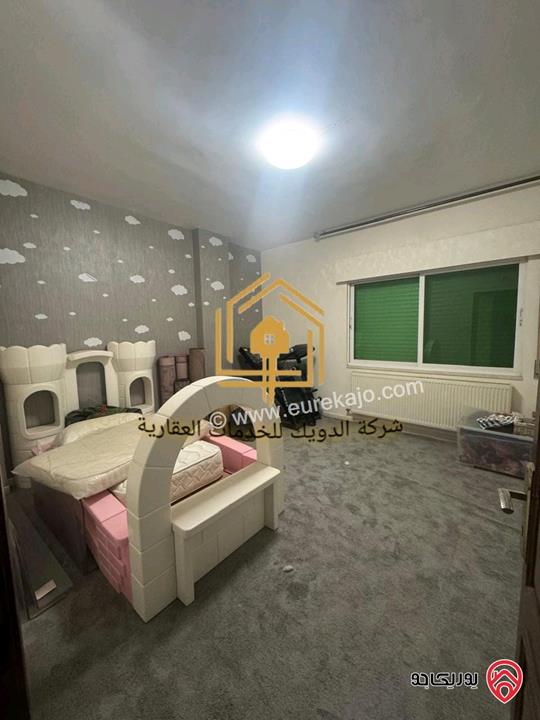 شقة فارغة طابق ثالث مساحة 180م للإيجار في عمان - ضاحية الرشيد 