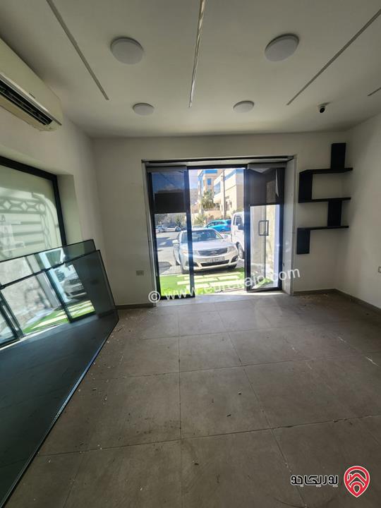 مكتب طابق ارضي مساحة 240م للايجار في عمان - ام السماق 