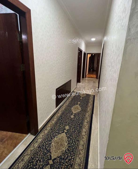 شقة مساحة 226م طابق أرضي للبيع مفروشة في خلدا 