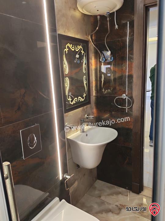 شقة طابق أول مساحة 100م للايجار في عمان - الجبيهة 