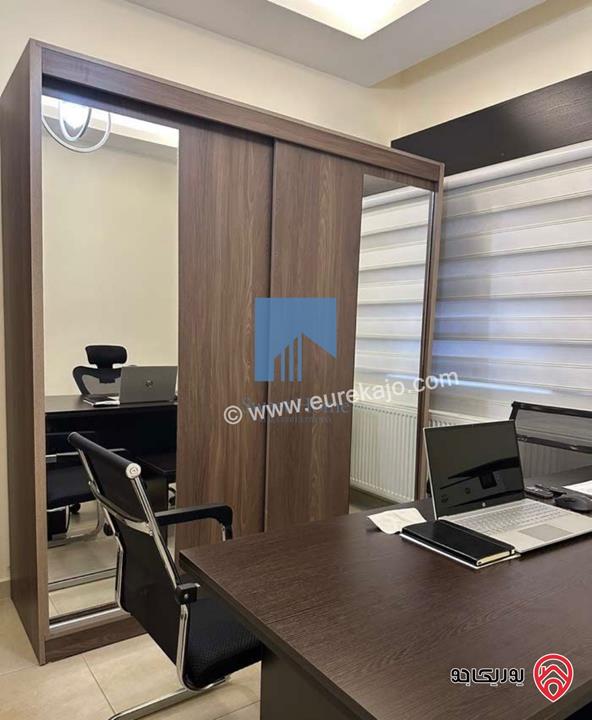 شقة مفروشة طابق ثالث 150م تشطيب سوبر ديلوكس للبيع في عمان - خلدا