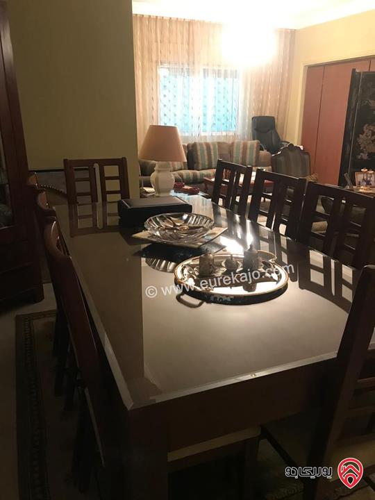 شقة ارضية مساحة 177م مع حديقة 120م للبيع في عمان - خلدا 