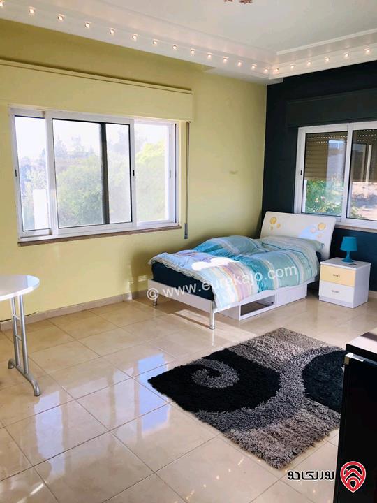 فيلا مساحة 612م على أرض 628م للبيع في عمان - تلاع العلي 