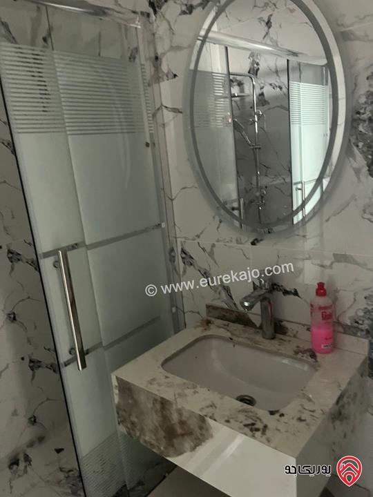 شقة مجددة بالكامل مساحة 139م طابق ثاني للبيع في عمان - ضاحية الاقصى 