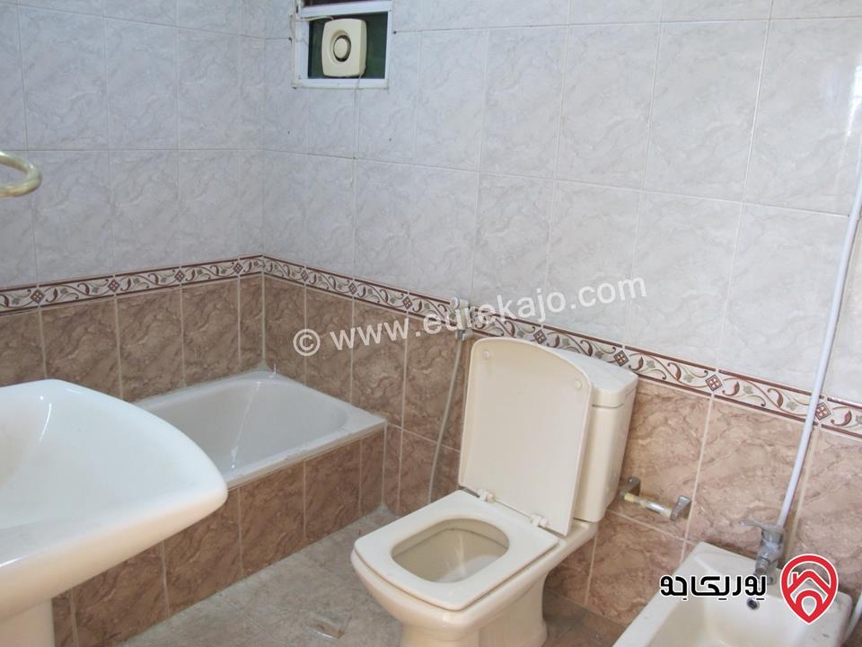 شقة مساحة 167متر طابق ثالث للبيع في عمان - السابع خلف مسجد ابو عيشة