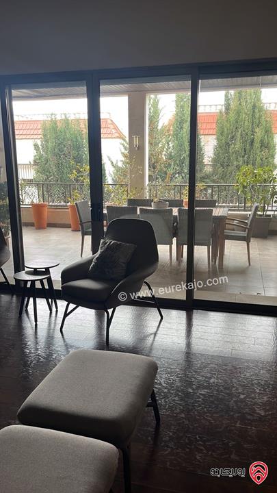 فيلا مساحة 1100م على أرض 1000م للبيع في عمان - دابوق حوض الحمارية