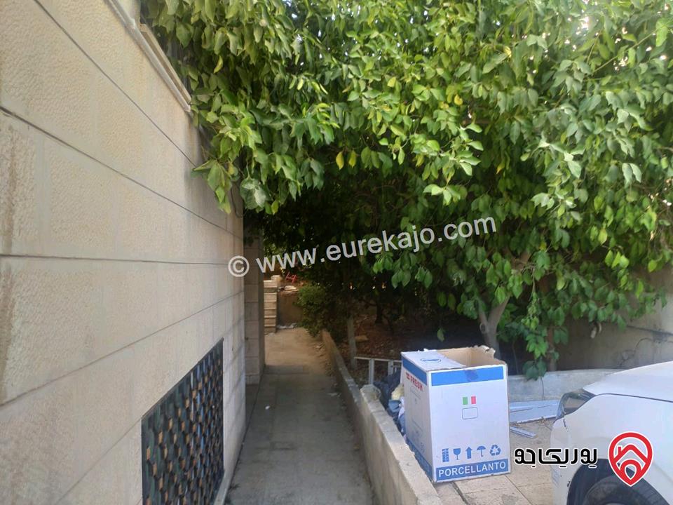 بناية سكنية مكونة من طابقين على أرض 692م للبيع في عمان - المقابلين 