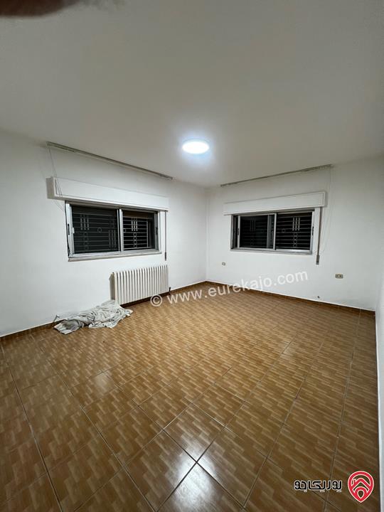 شقة أرضية مساحة 140م داخلي و 20م خارجي للايجار في عمان - عبدون مع مدخل خاص بسعر مميز