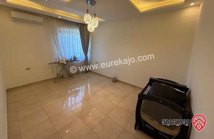 شقة طابق ثالث مساحة 150م للايجار في عمان - عرقوب خلدا 