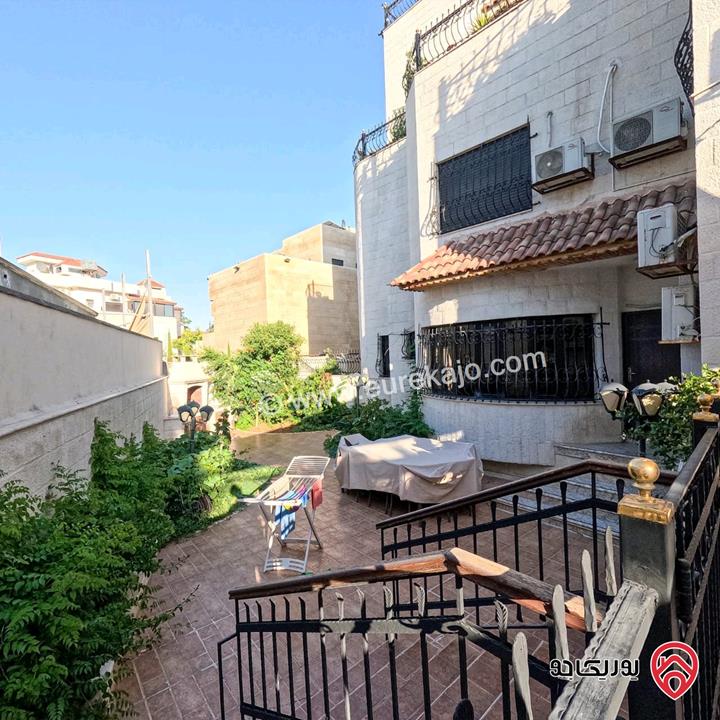 فيلا مميزة مساحة 1200م على أرض 800م للبيع في عمان - عبدون الشمالي 