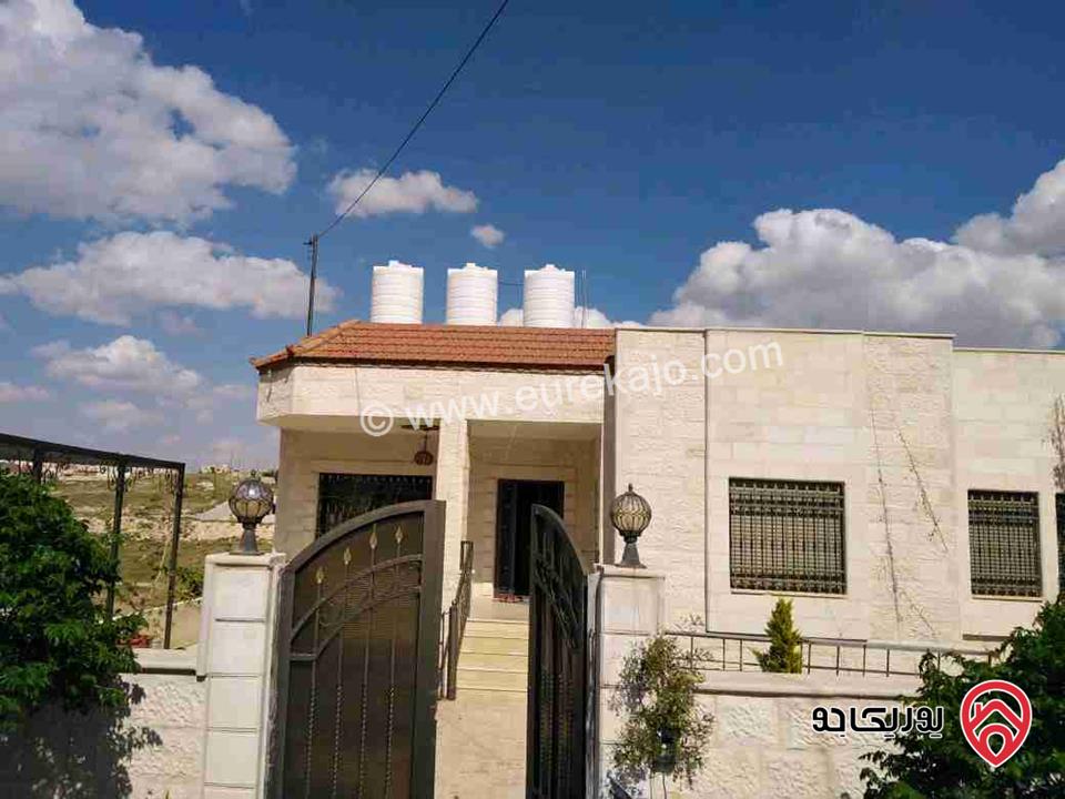 عماره مساحة 670م على أرض 755م للبيع في الزرقاء - ضاحية المدينة المنورة 