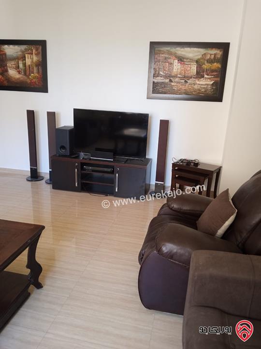 شقة طابقية مفروشة مساحة 275م للإيجار أو للبيع في عمان - دير غبار