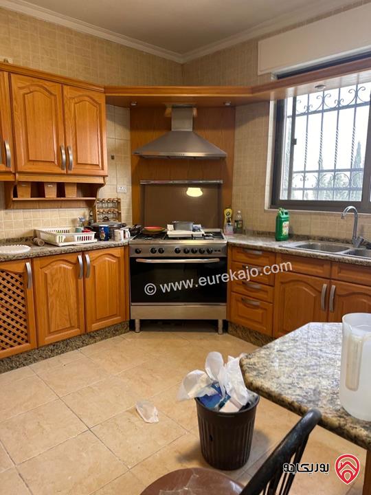 شقة طابق ثاني مساحة 200م للايجار في عمان - خلدا 